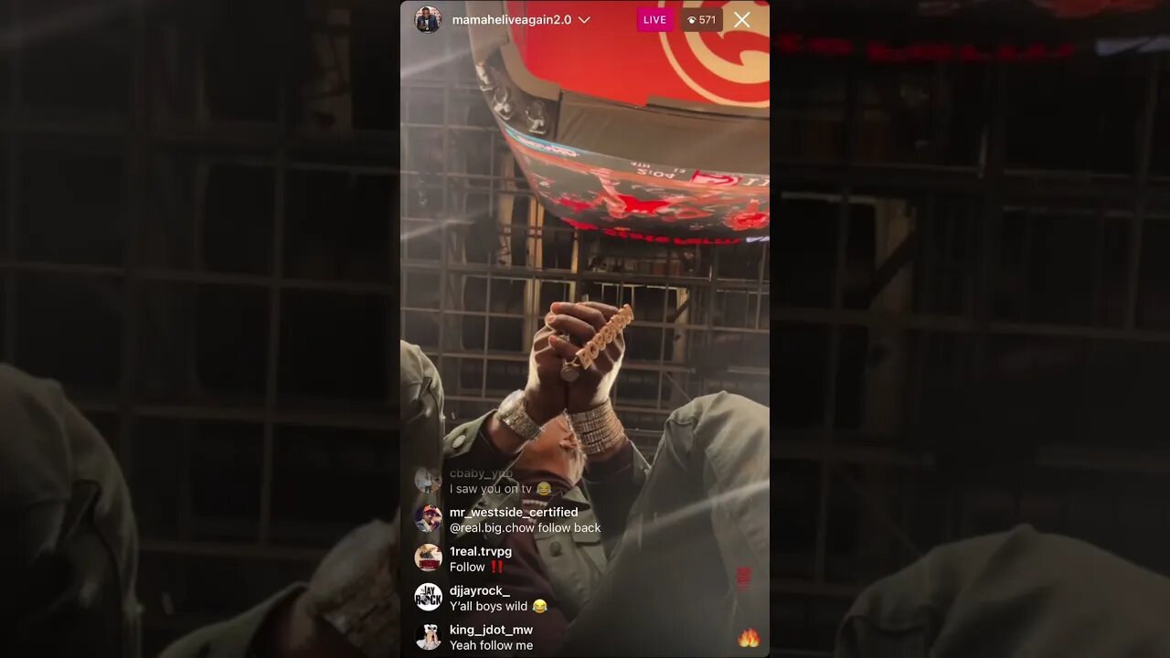 BOOSIE BADAZZ IG LIVE: Boosie Short Live At The Hawks Versus The Bucks Game (21-01-23) PT.2