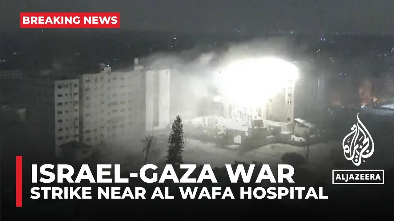 Israeli air strike near hospital in Gaza