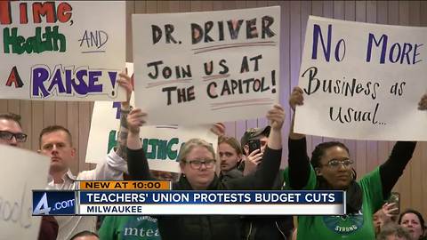 Protesters removed from Milwaukee Public School board meeting