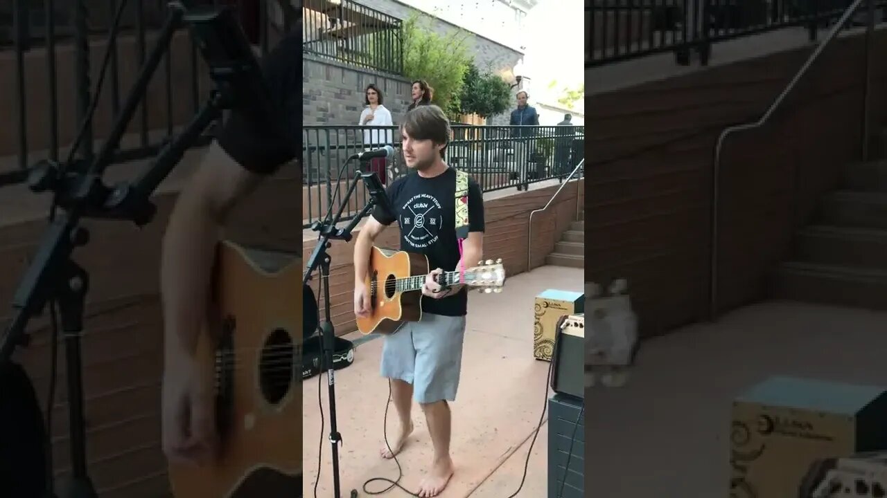 Wagon Wheel - Alex Hutchings - Live Acoustic