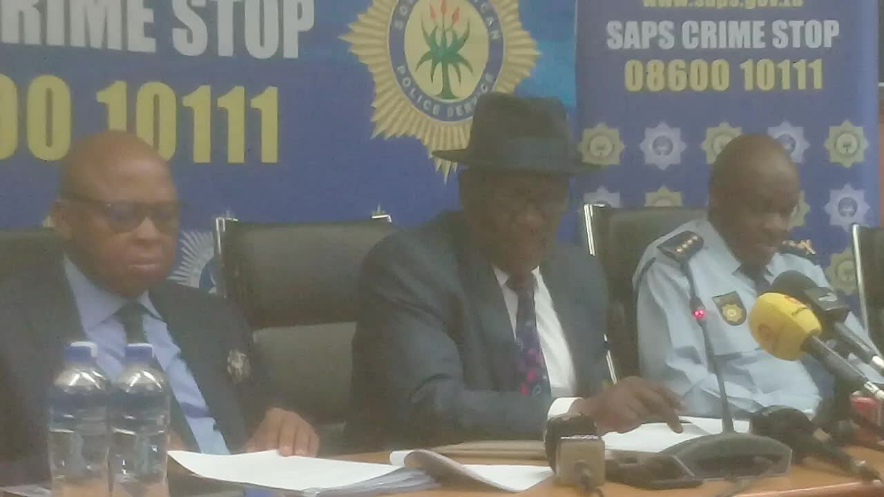 SOUTH AFRICA - Durban - Bheki Cele at Durban SAPS headquarters (Videos) (SQy)