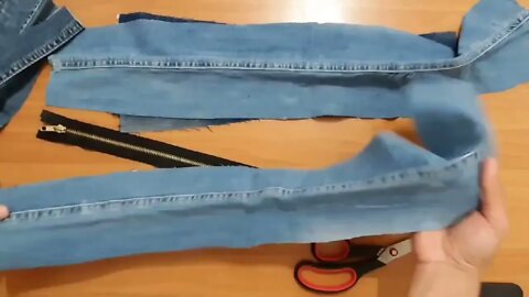 DIY: old jeans CLUTCH BAG
