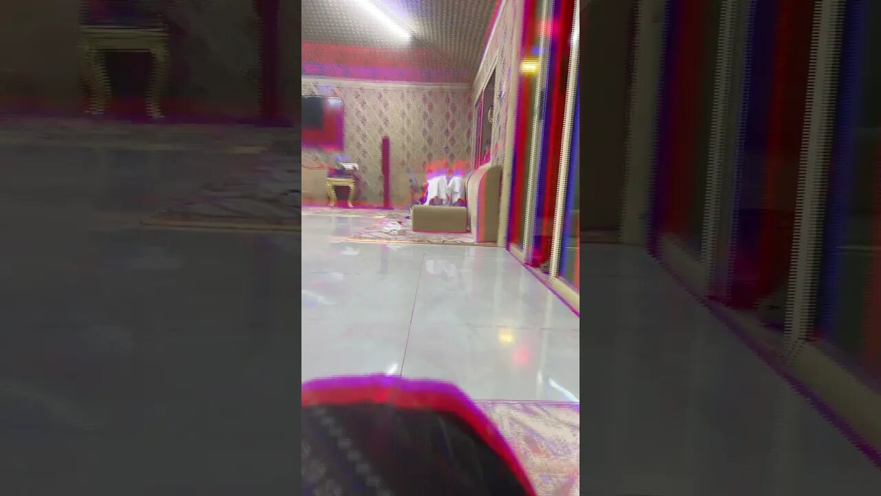 من جمل لاماكن