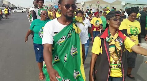 SOUTH AFRICA - Cape Town - ANC door to door campaign (tiJ)