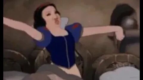 SNOW WHITE JUST AWAKE AT SUNDAY