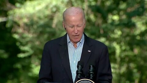 Joe Biden Describes His Own Camp David Summit By Reading Pre-Written Text From His Notecard