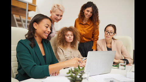 Mulheres em ambiente de trabalho!