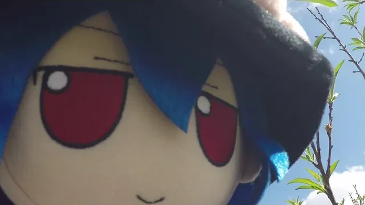 A Tenshi shows off this years peaches