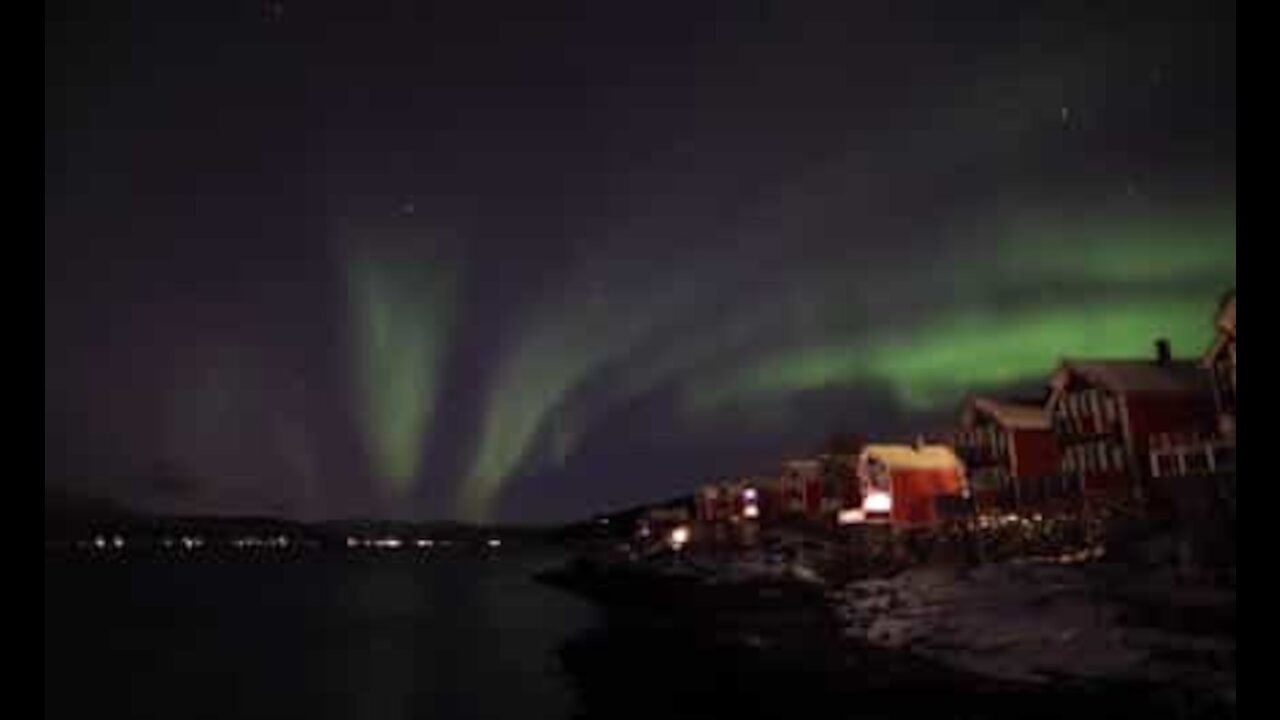 Time-lapse dell'aurora boreale in Norvegia