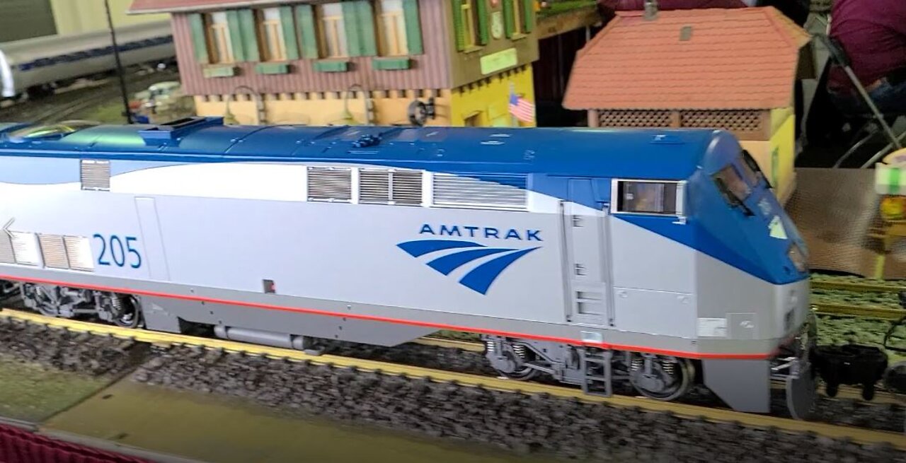 Amtrak G Scale Train.