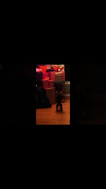 Gonna party like it’s my birthday!!! Party!! 😍😜🎉 #Shorts