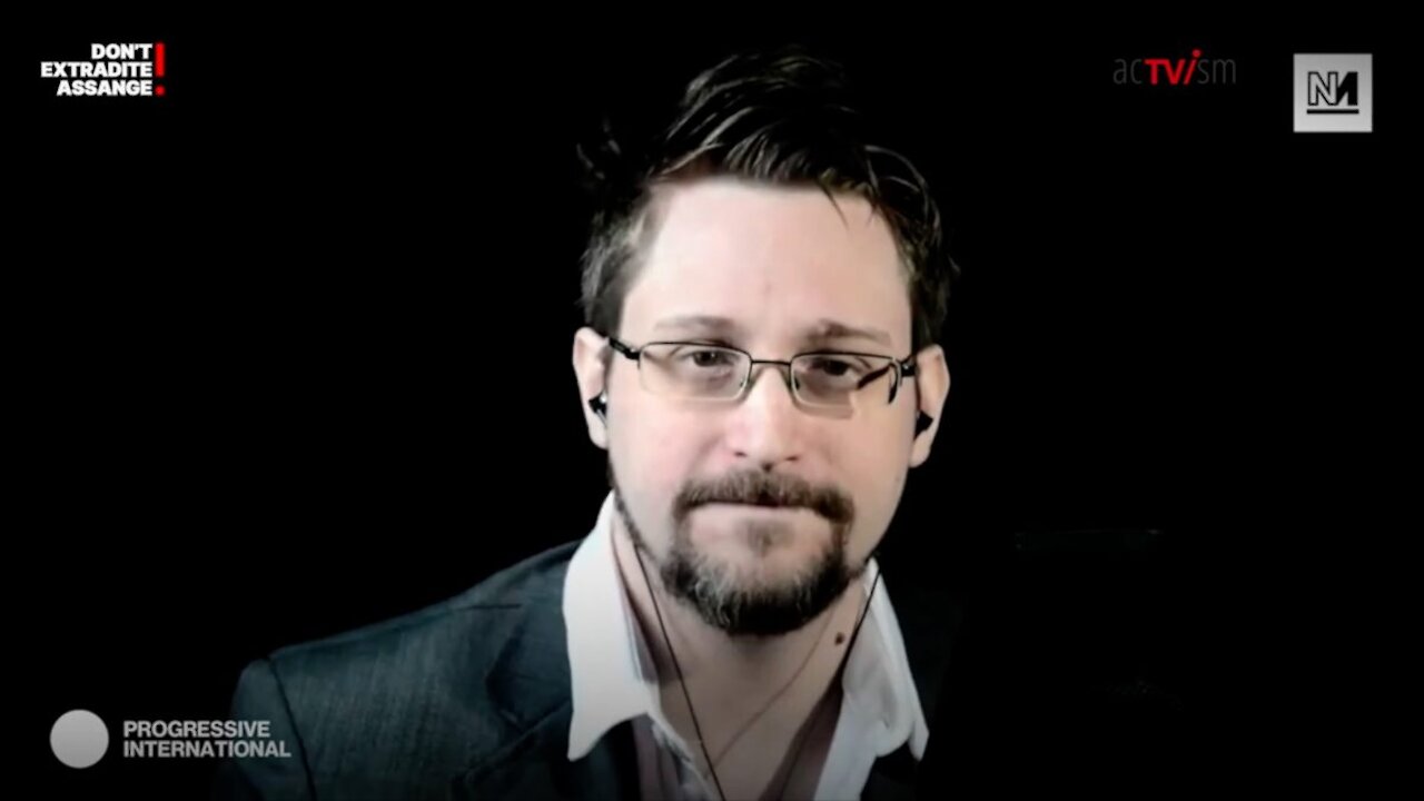 Edward Snowden on Julian Assange: "If we are going to free the world, we have to free Assange."