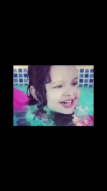 ELA FALOU #piscinas #crianças #infantil #bbb23 #meme #linda #shorts