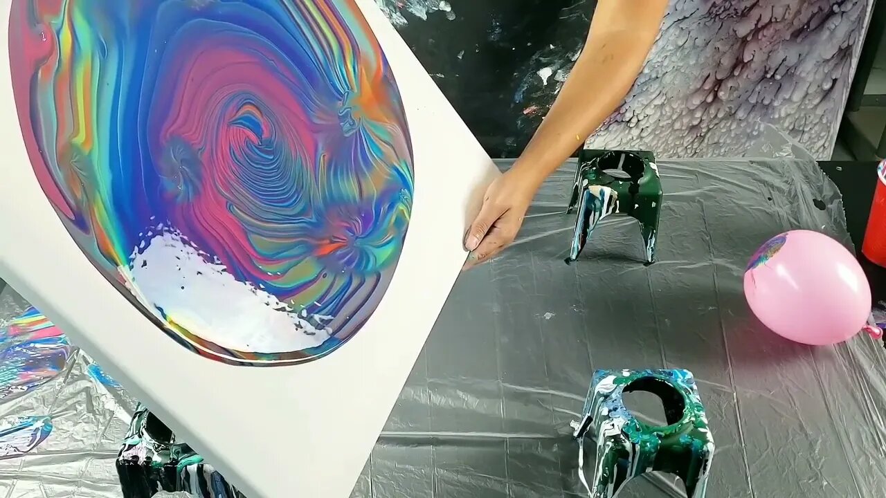 Balloon Smash Wrecked Ring Pour - Acrylic Pouring