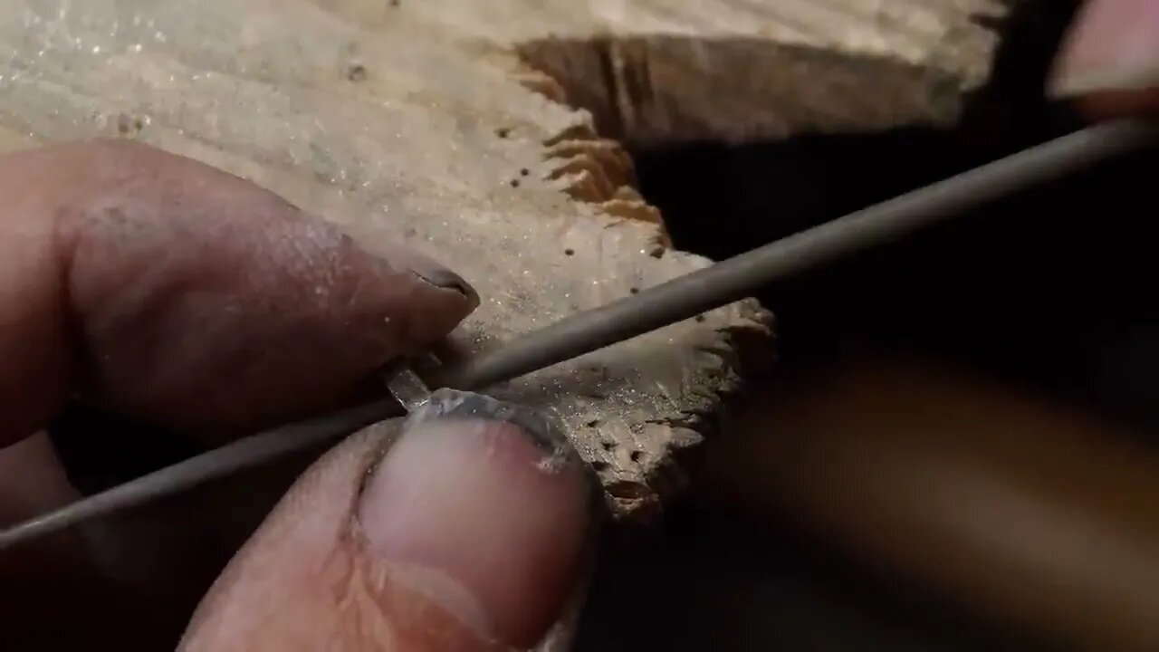 Making a HUGE 5 Carat Sapphire Ring by Hand – STUNNING!