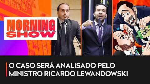 Carlos Bolsonaro vai ao STF contra André Janones