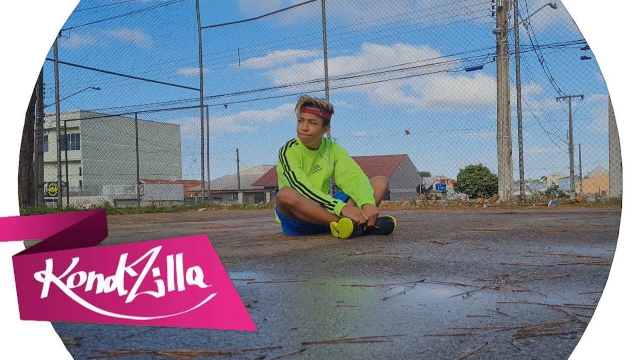 MC Kevin - Joga Bola ( PARÓDIA )