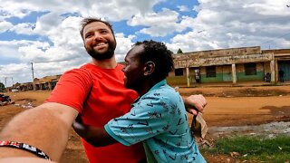 This is what Really happens at the Kenya Tanzania border! 🇰🇪 🇹🇿