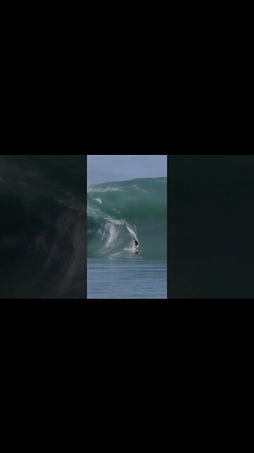 One MASSIVE wall of water comes down on @eimeoczermak9346