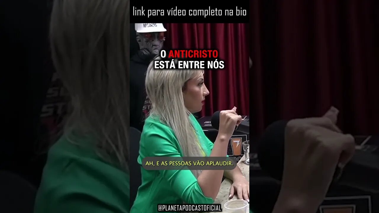 “AS PESSOAS VÃO APLAUDIR…” com Chaline Grazik | Planeta Podcast (Sobrenatural) #shorts