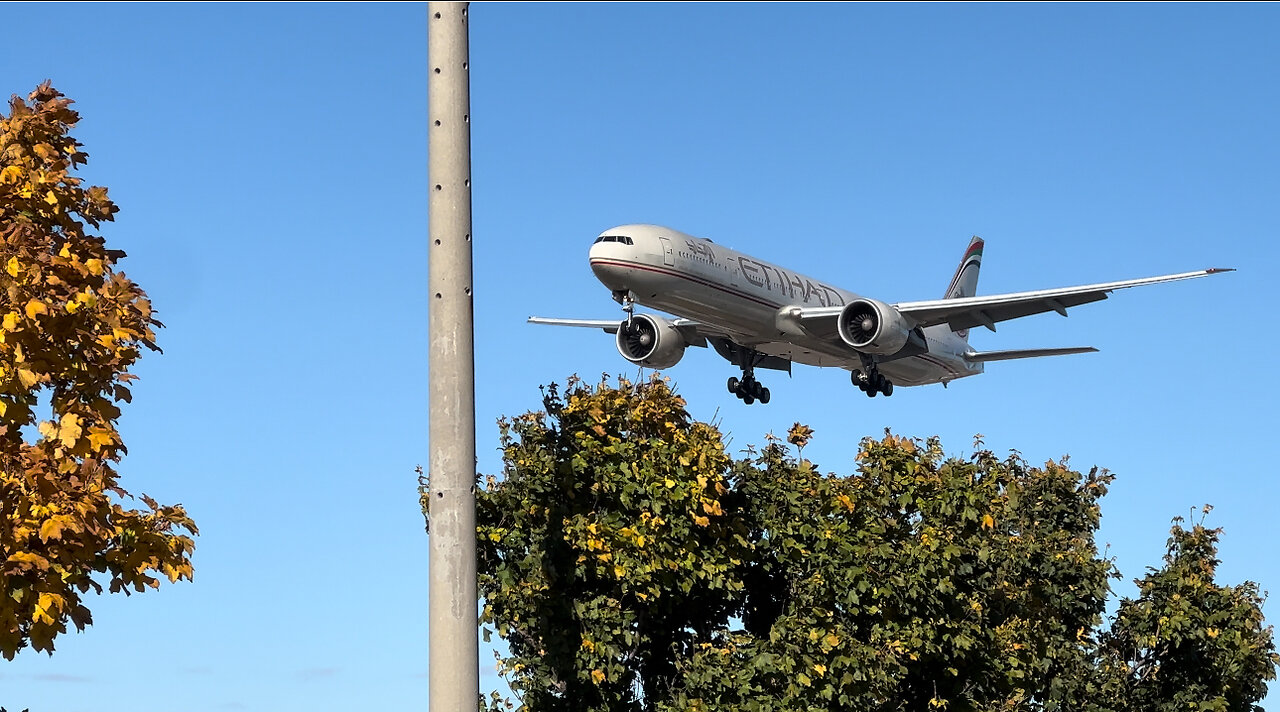 Etihad air at Toronto Pearson Airport