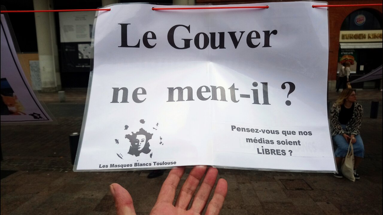 Samedi 24 septembre 2022 à Toulouse Les GJ acte212 Les masques blancs