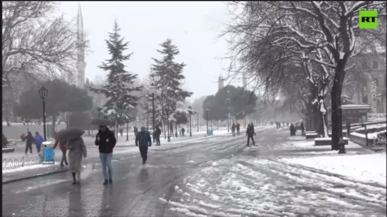 SNOW IN ISTANBUL FOR THE SECOND TIME THIS YEAR C04