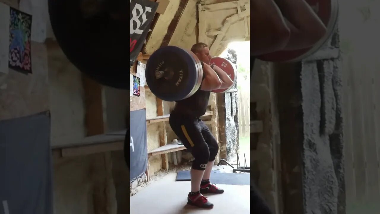 170 kg / 375 lb - Front Squat - Weightlifting Training