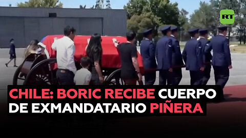 Gabriel Boric recibió el féretro con el cuerpo del exmandatario Sebastián Piñera