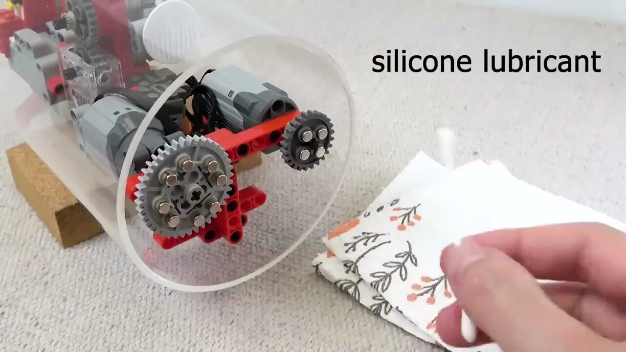 Building a Lego-powered Submarine 4.0 - automatic depth control