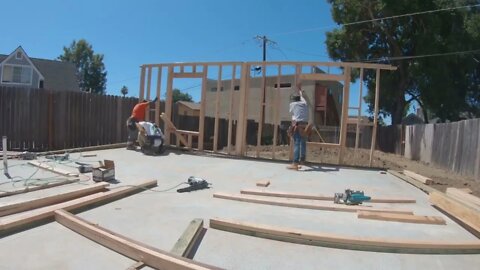 Building A House In 9 Minutes: A Construction Time-Lapse