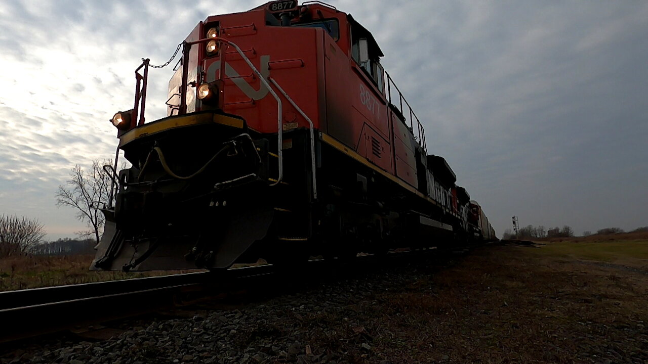 Manifest Train CN 8877 & CN 8912 Locomotives East In Ontario