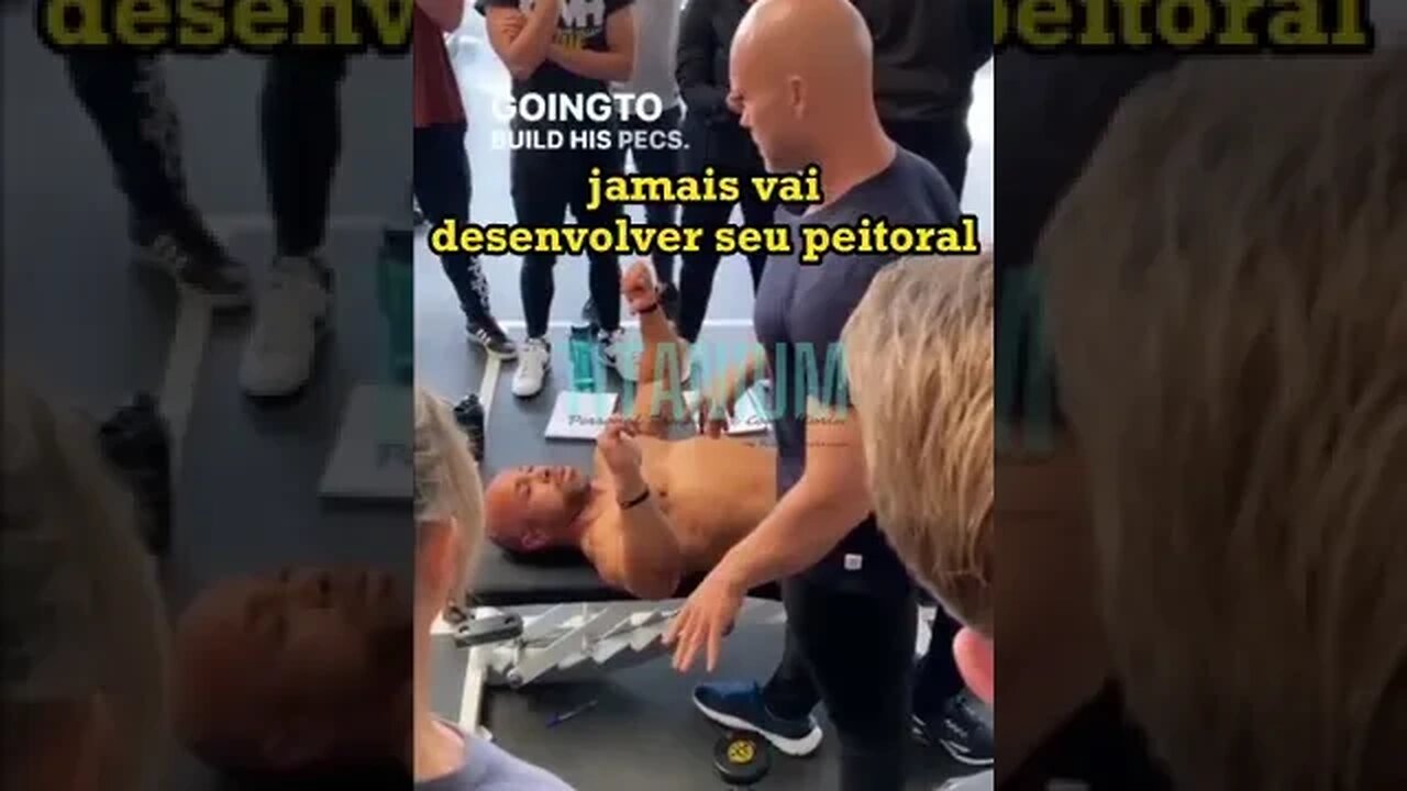 Aprenda a trabalhar melhor o peitoral no supino reto