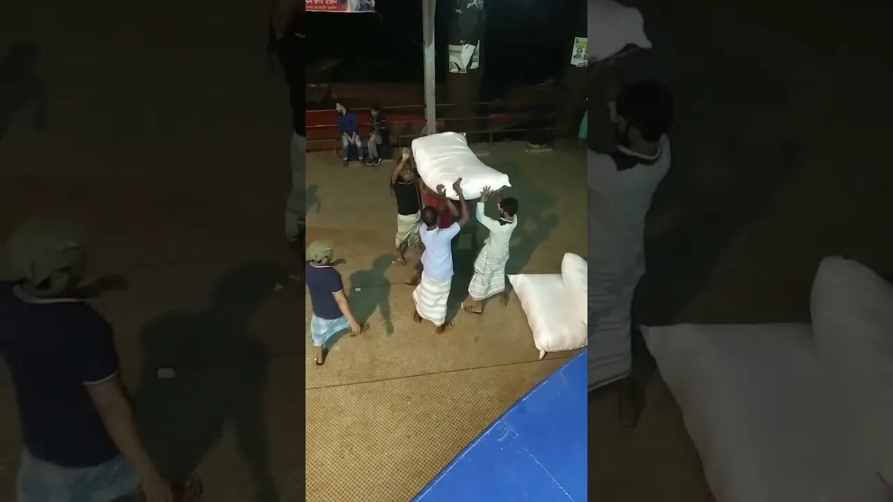 এ জীবন লেন এত রং বদলায়