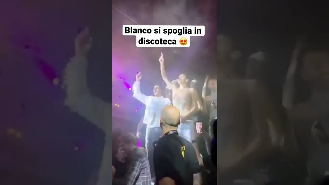 Blanco si toglie la maglietta in discoteca!