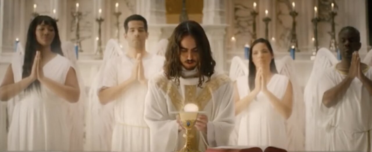 Angels at mass