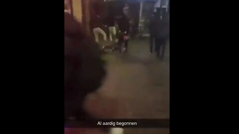 Zionist Israeli hooligans in Amsterdam beaten for attacking people and singing racist songs pt.2