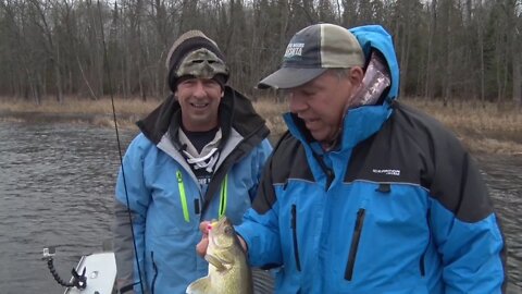 MidWest Outdoors TV Show #1753 - Rainy River Fall Fishing at Lake of the Woods