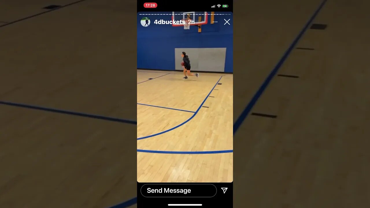 Bella Von Seipler. Class 2025. PG 5’10”