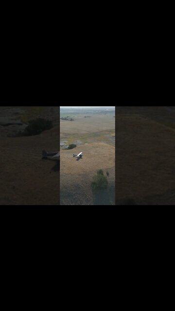 super short landing - Badlands Traveller #pilot #airplane #flying #stol #bushplane #taildragger