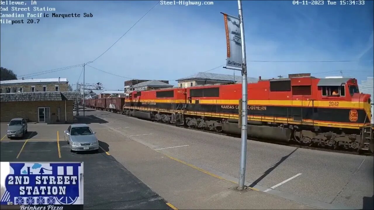 SB Herzog Ballast at Bellevue, IA on April 11, 2023