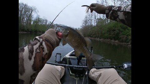 Smallmouth fishing the Little Miami River