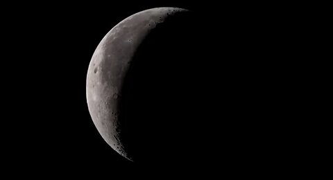 Moon - Close Up View - Real Sound. HD