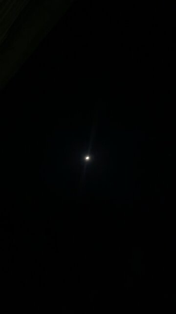 The moon is out tonight.