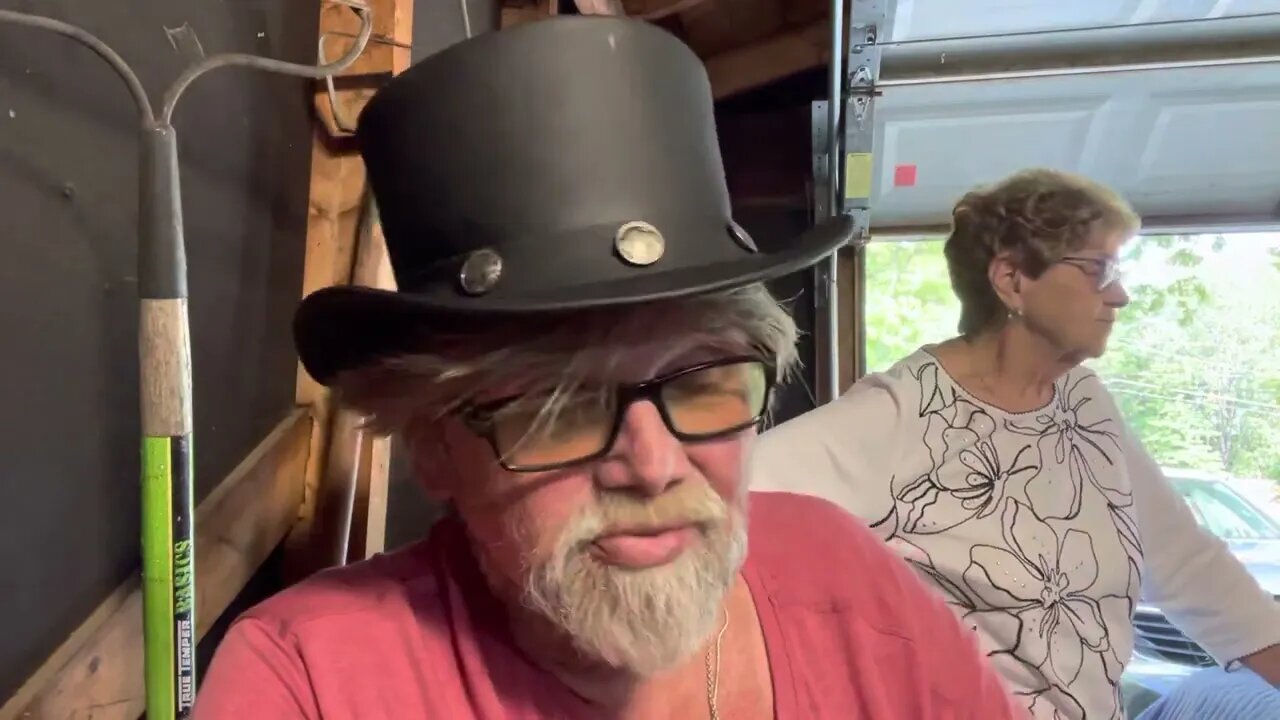 Back to the Flamingo Lounge