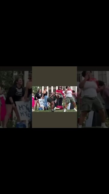 Qweans & Kayles Twerking For Deletion Rights In Dallas🤡🤣 #shorts