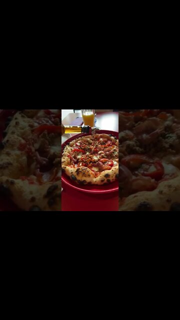 Authentic Italian pizza at Piatto