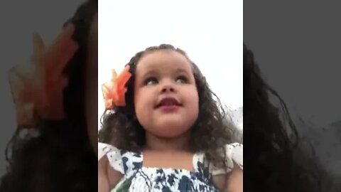 FLAGREI MINHA FILHA FAZENDO ISSO, FIQUEI CHOCADA! 😱 FILMANDO ESCONDIDO NO CASAMENTO MUITO LEGAL 2021