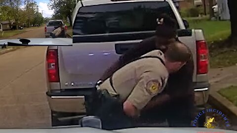 Deputy Shot a Man in an Struggle After The Man Grabbed Deputy's Taser