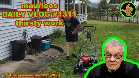 maurieos DAILY VLOG #1311 thirsty work